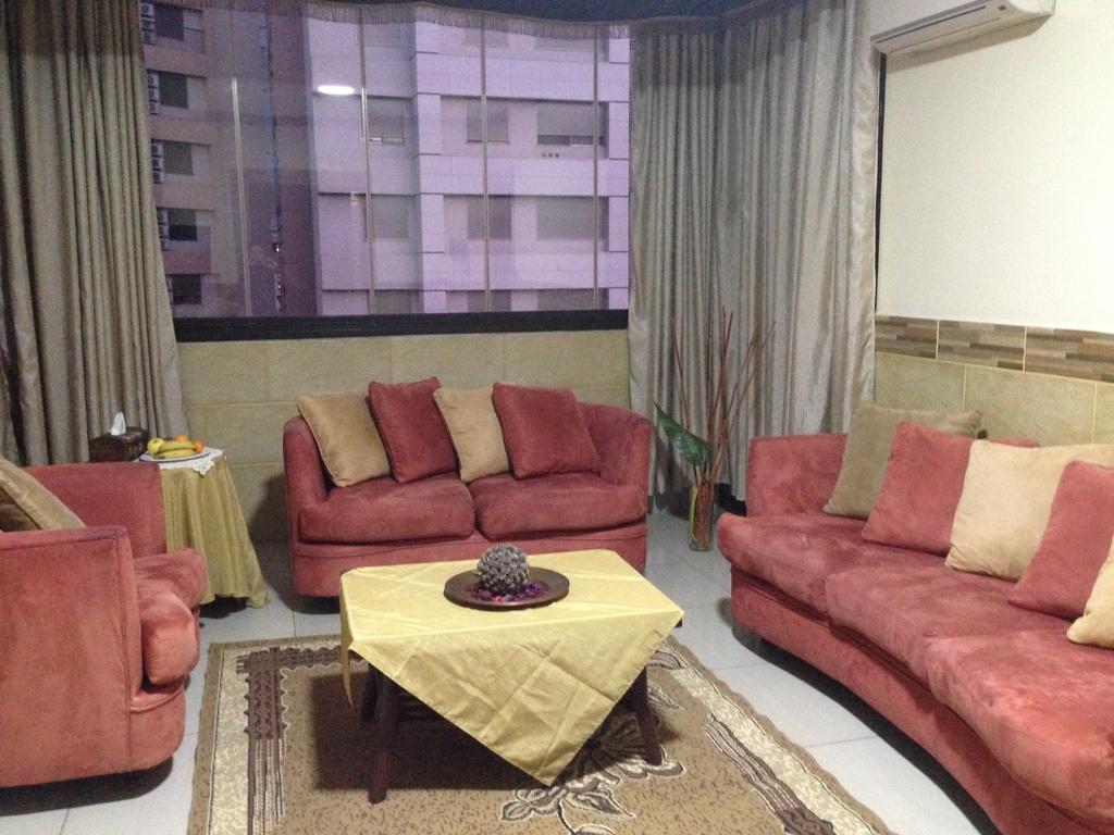 Alaamira Furnished Apartments Beirut Eksteriør billede